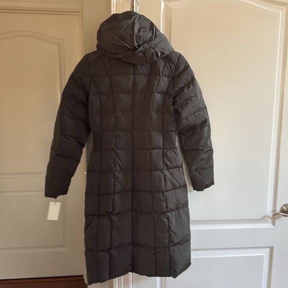 Cole Haan Taffeta Down & Feather Fill Coat In Forest Green XS/TP NWT in packagin - Picture 9 of 9